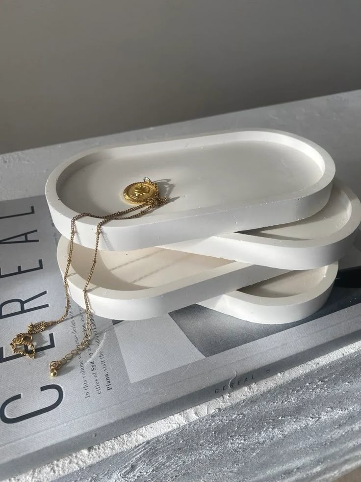 concerte-oval-tray-1